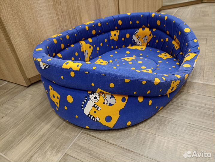 Продам лежанку для собаки