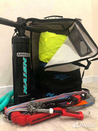 Кайты Naish Pivot, Triad, Phoenix S27 2023