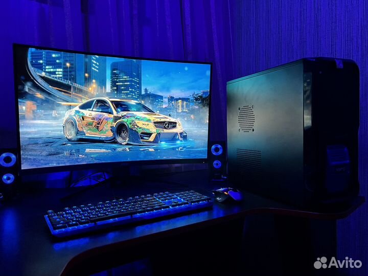 GTS 250/ E 8500/ 4GB RAM/ SSD 120GB/ HDD 250GB