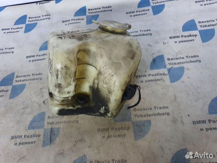 Бачок стеклоомывателя BMW e36