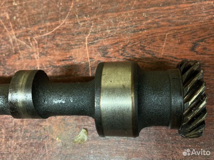 Промежуточный вал ауди 100 с3