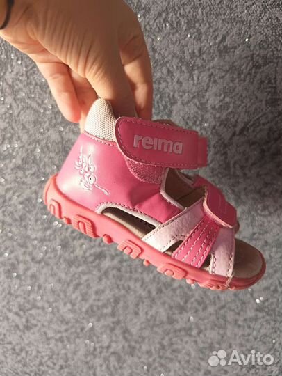 Босоножки для девочки reima 22