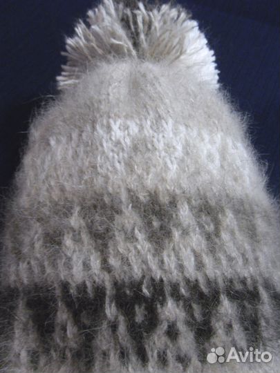 Шапка детская с помпоном из собачьей шерсти