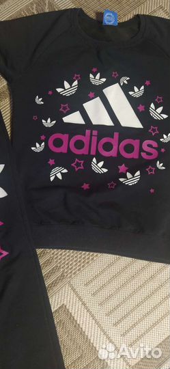 Спортивный костюм женский