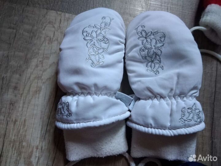 Набор детских варежек