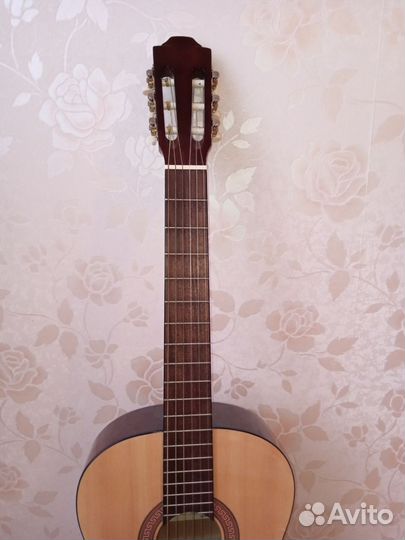 Детская классическая гитара