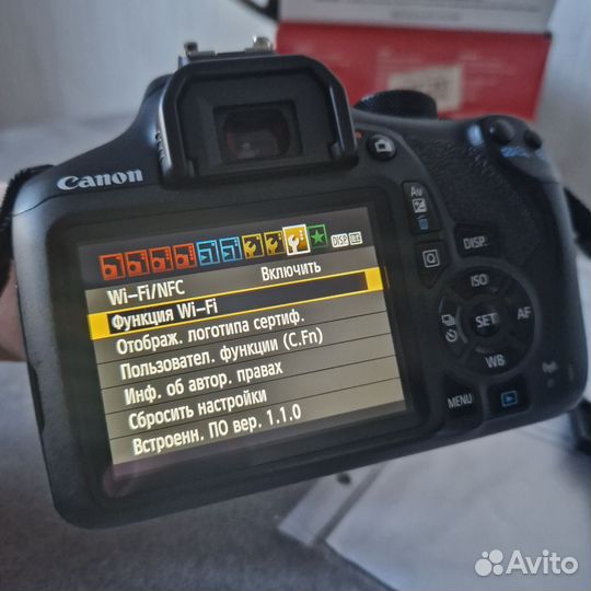 Зеркальный фотоаппарат Canon 1300d