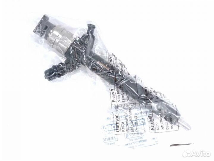 Форсунка топливная Denso 095000-7500 (1465A279) (Оригинал)