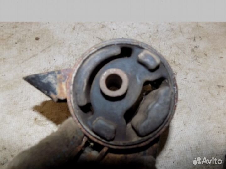 Опора кпп левая Accent II (+тагаз) 2000-2012