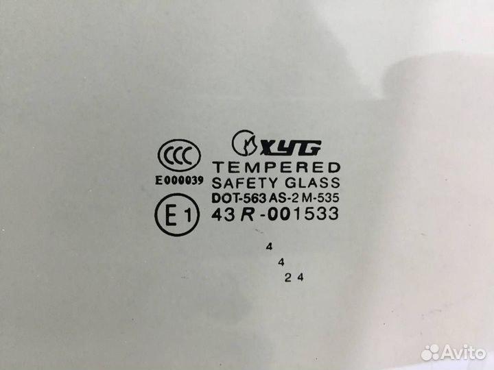 Стекло двери передней левой Mitsubishi Lancer X CX