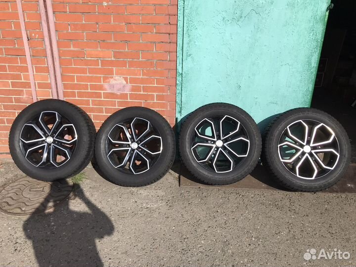 Колеса в сборе зимние шипованные 255/55R19 111T XL