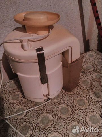 Соковыжималка б/у