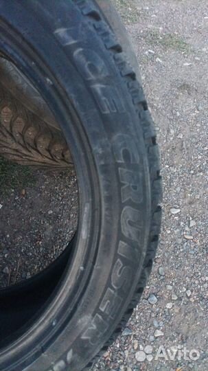 Bridgestone Ice Cruiser 7000 215/50 R17