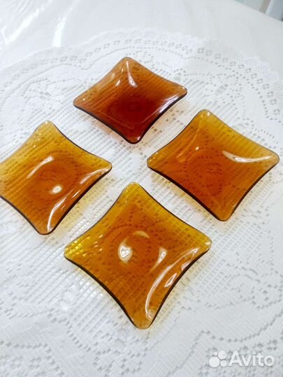 Цветное стекло СССР. Фруктовницы, креманки, рюмки