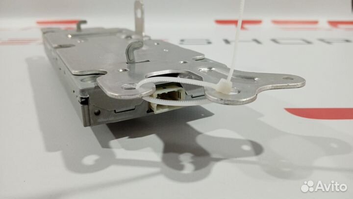 Радио FM/HD/XM Tesla Model 3 2019 1079749-00-D