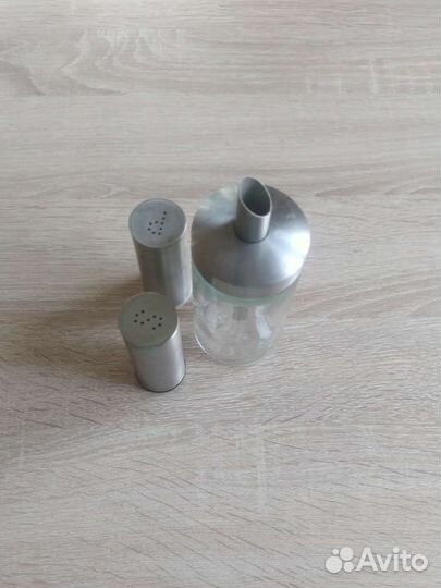 Солонка и сахарница Икея