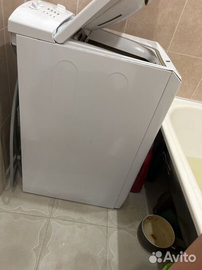 Стиральная машина с вертикальной загрузкой