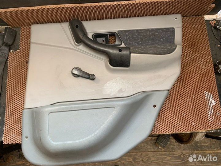 Дверная карта задняя правая УАЗ Патриот 23632