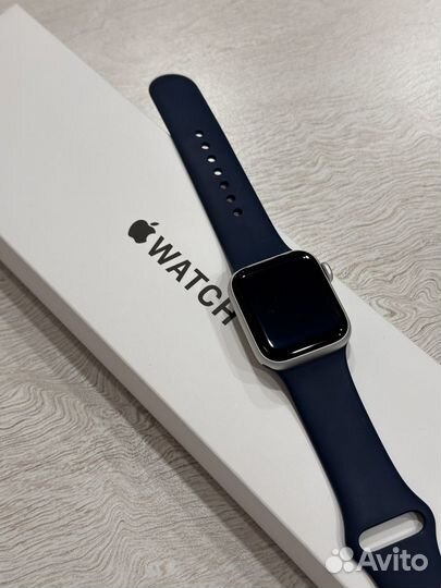 Часы Apple Watch se 40mm