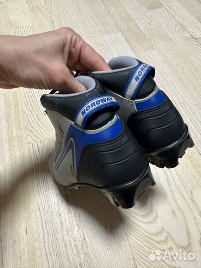 Лыжные ботинки детские 29