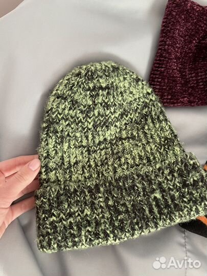 Шапка женския