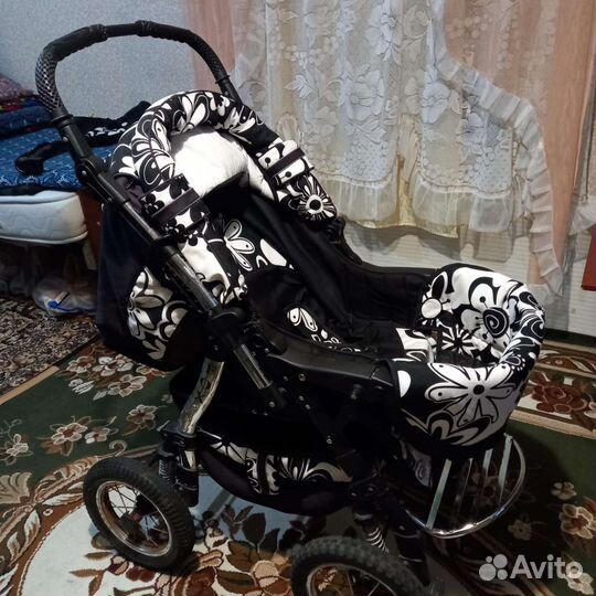 Детская коляска