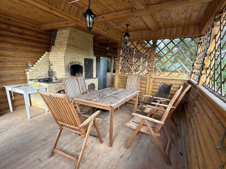 Коттедж 200 м² на участке 50 сот.