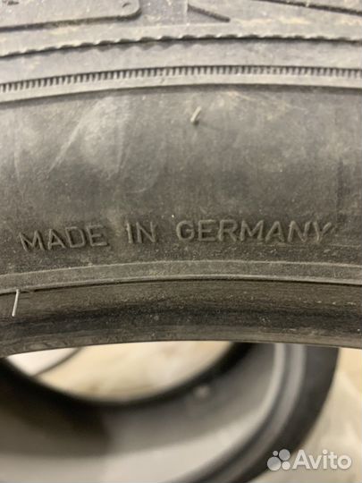 Goodyear UltraGrip Performance+ 275/40 R22