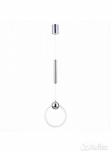 Люстра новая