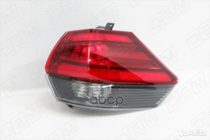 Фонарь правый внешний Nissan X-Trail 3 T32