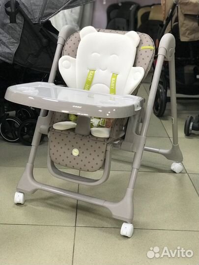 Стульчик для кормления Happy Baby William Pro