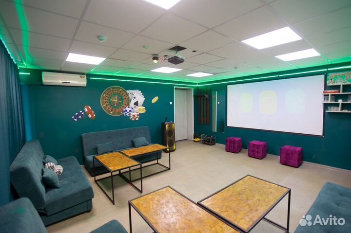 Вечеринка, лофт, банкетный зал