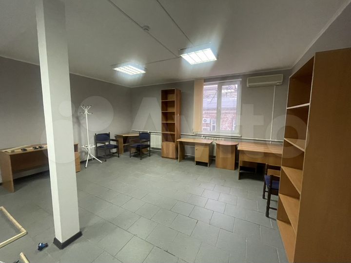 Красная улица, офис, 34 м²