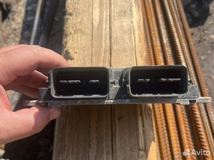 Мазда 3 2008 2,0 л эбу