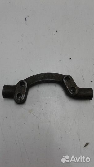 Ось верхних рычагов нового образца газ 3110 к-т