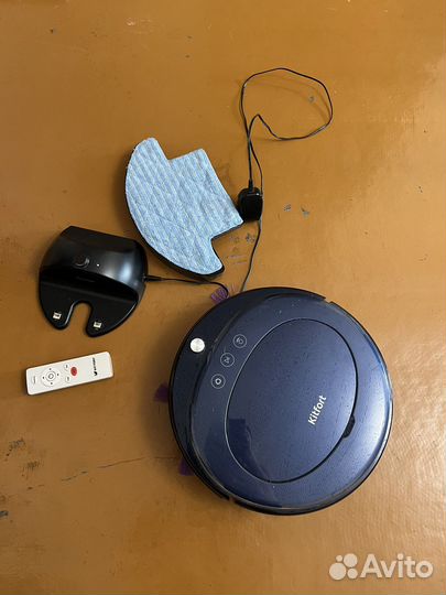 Робот пылесос Kitfort KT-532 синий