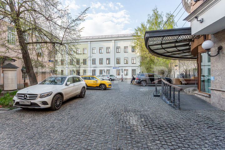 Продам здание, 6268.2 м²