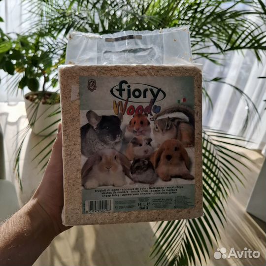 Fiory опилки для грызунов Woody 14 л