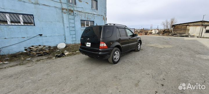 Mercedes-Benz M-класс 3.2 AT, 2002, 240 000 км