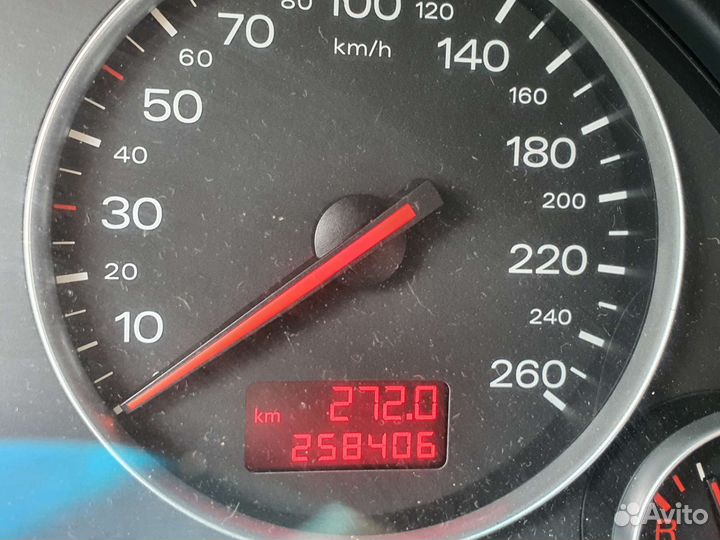 Audi A4 1.8 CVT, 2003, 258 406 км