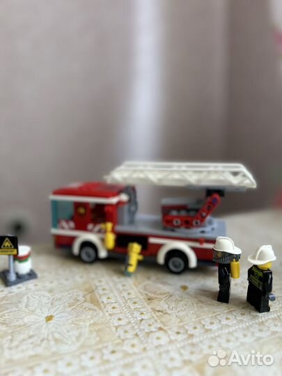 Lego пожарная