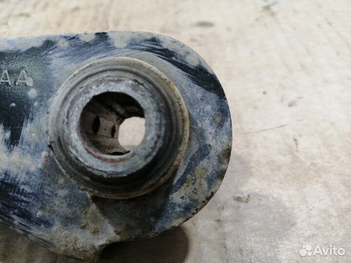 Рычаг задний верхний левый Ford Maverick TM1 GZ