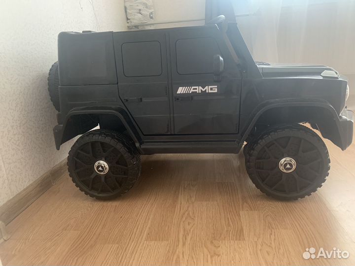 Детский электромобиль mercedes