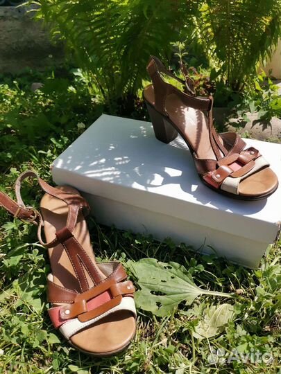 Обувь женская 36 размер