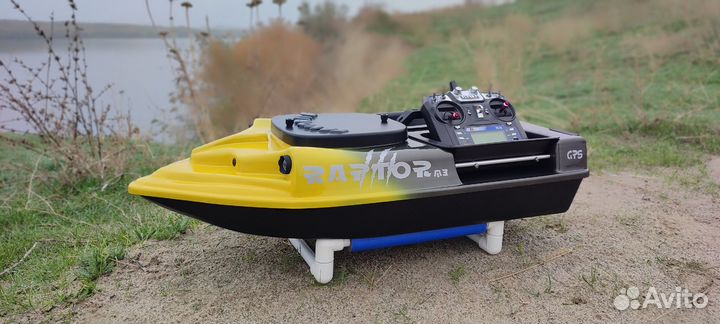 Карповые кораблики с Автопилотом и глубиномером