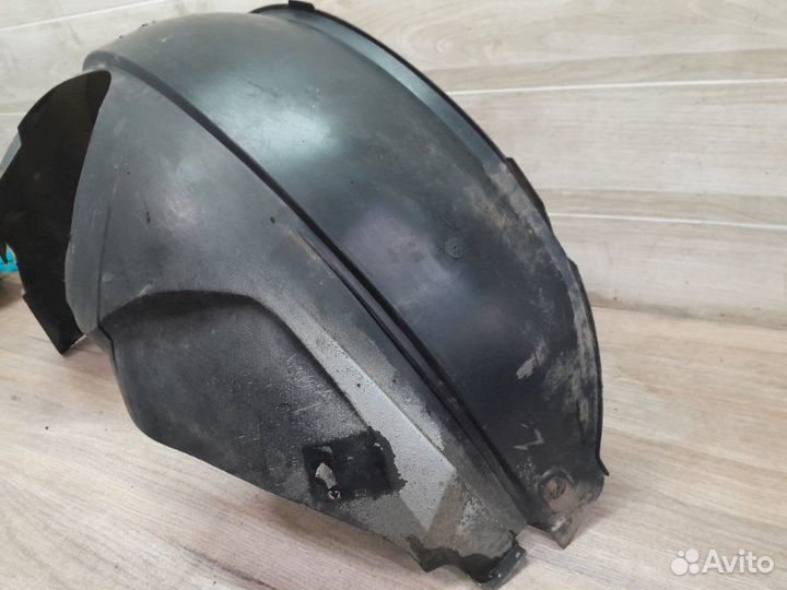 Локер передний правый Ford Fusion