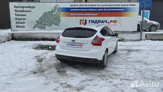 Накладка декоративная на торпедо Ford Focus 3 1805