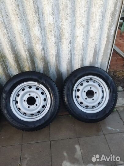 Шины с дисками зимние шипы