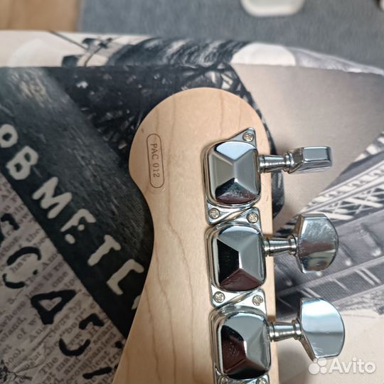 Гитара Yamaha Pacifica 012 BL