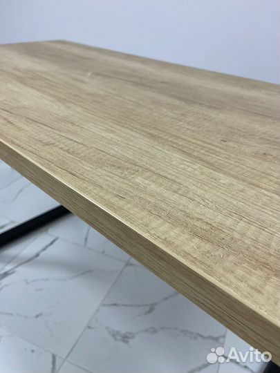 Маникюрный стол лофт